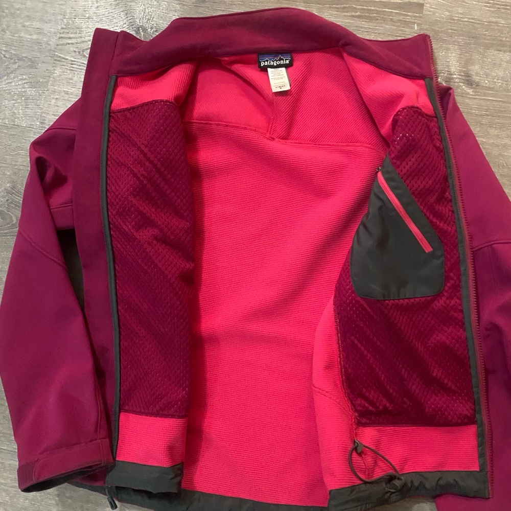 Patagonia Softshell Jacket - image 2